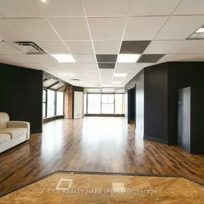 140, Regina, West Woodbridge Industrial Area, Vaughan