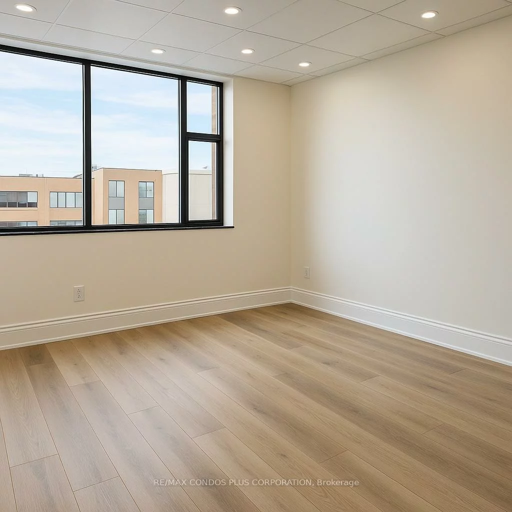 260, Regina, West Woodbridge Industrial Area, Vaughan
