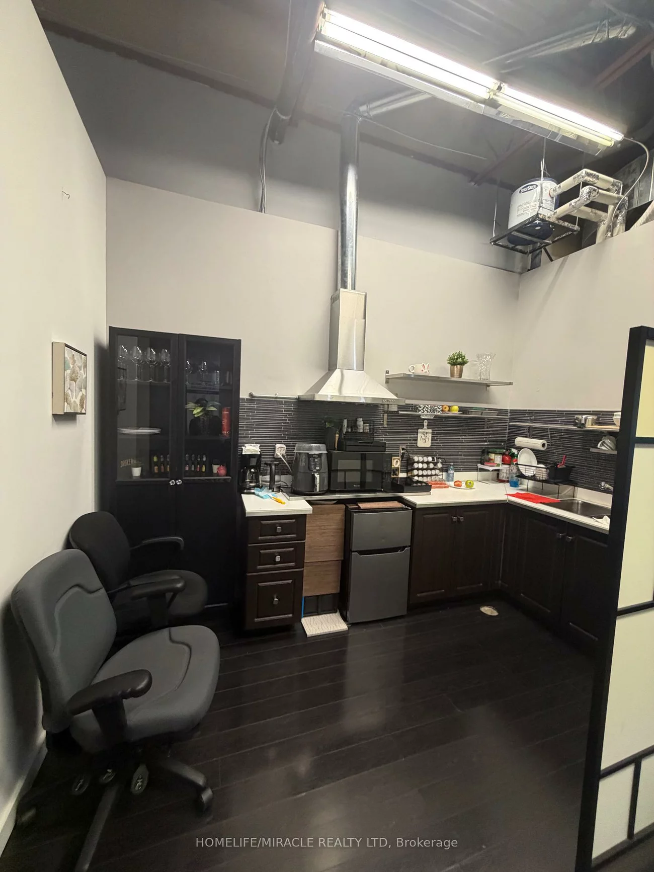 8, Zenway, West Woodbridge Industrial Area, Vaughan