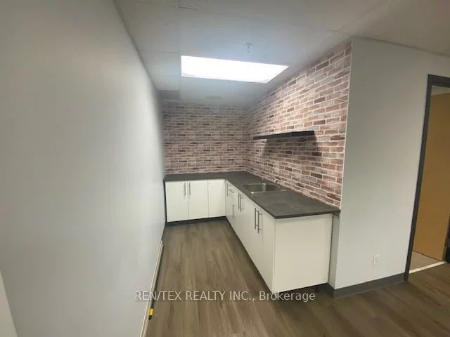 151, Corstate, Concord, Vaughan