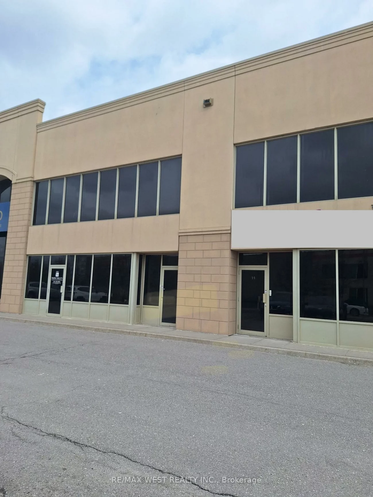 8750, Jane, Concord, Vaughan
