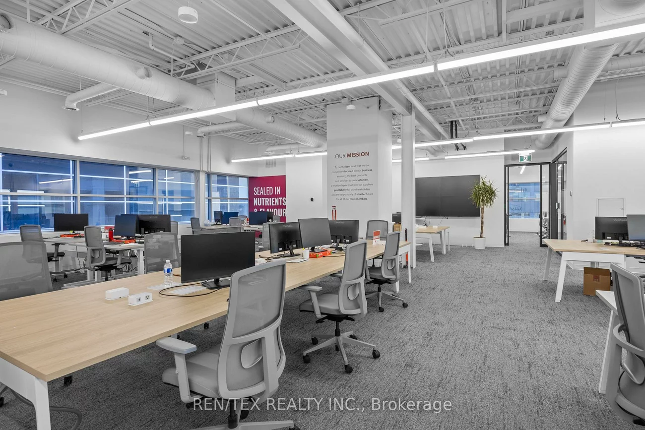 9, Roybridge, West Woodbridge Industrial Area, Vaughan