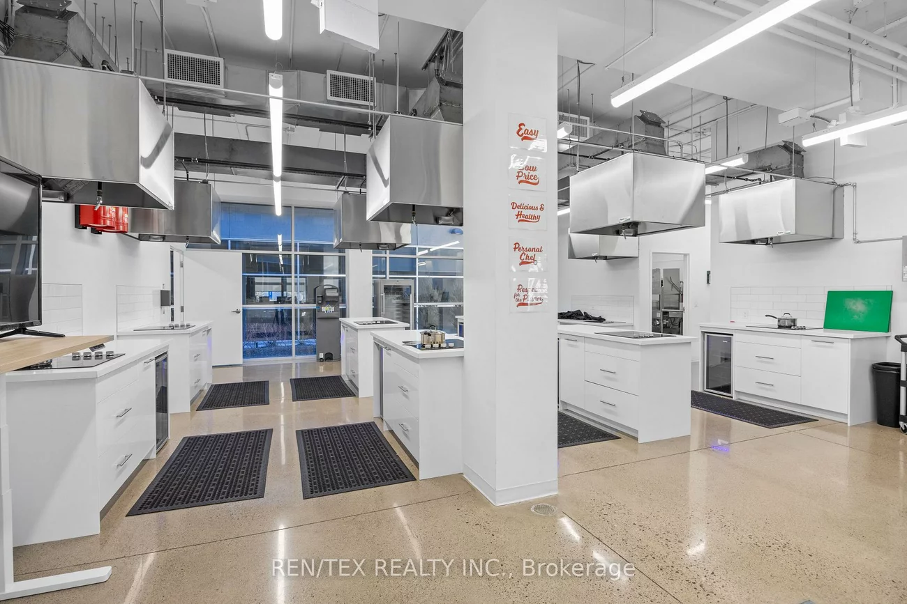 9, Roybridge, West Woodbridge Industrial Area, Vaughan