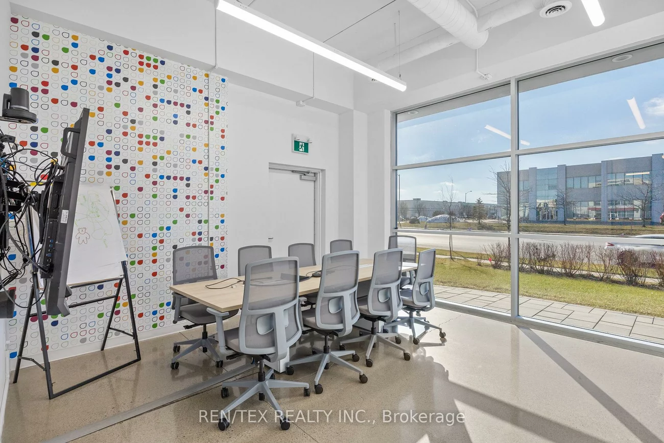 9, Roybridge, West Woodbridge Industrial Area, Vaughan