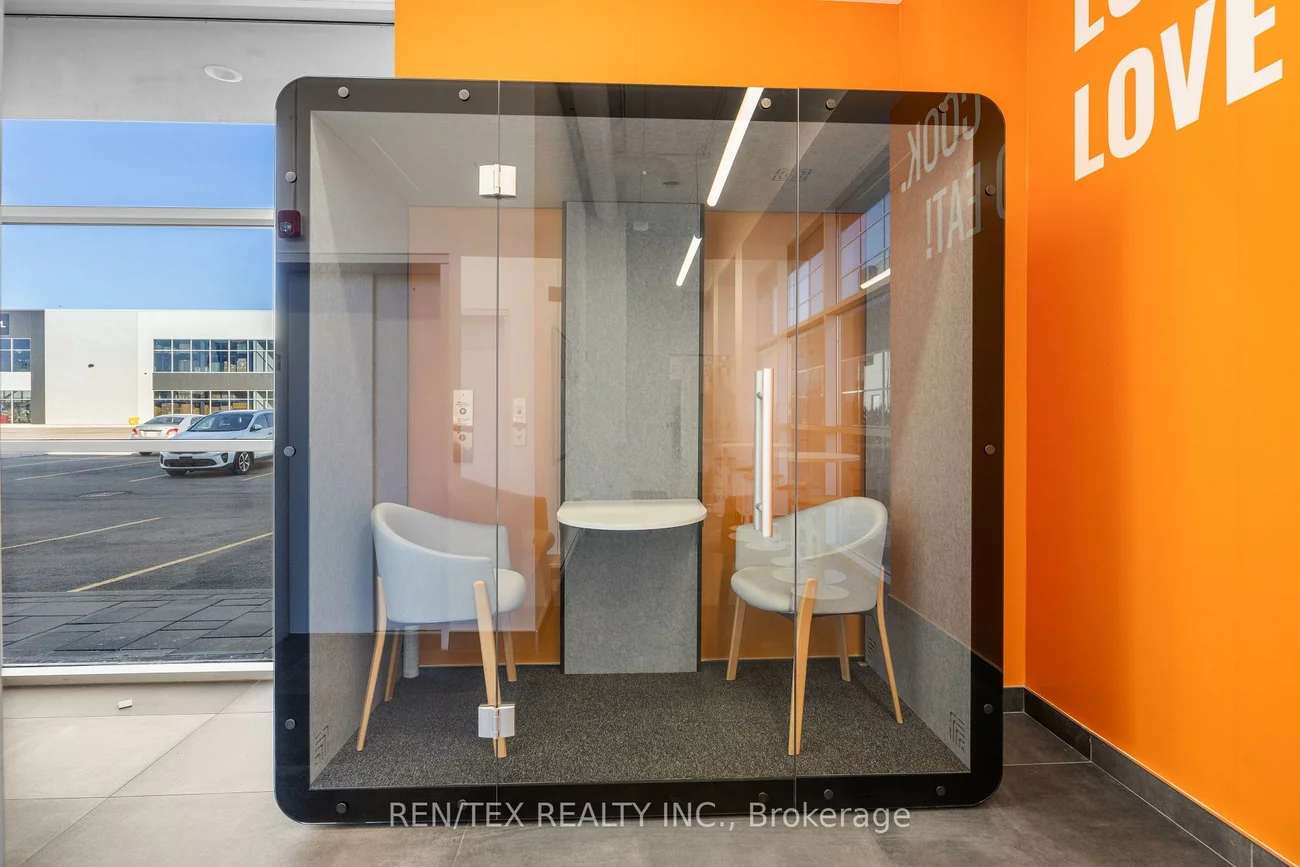 9, Roybridge, West Woodbridge Industrial Area, Vaughan