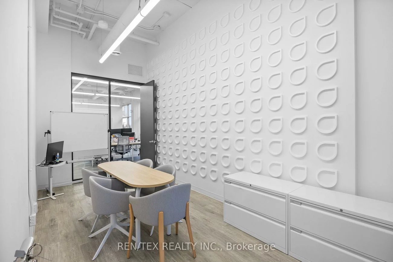 9, Roybridge, West Woodbridge Industrial Area, Vaughan