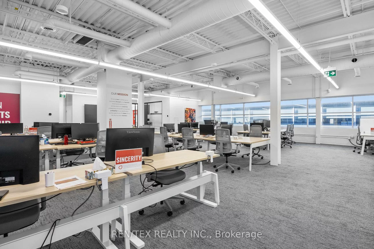 9, Roybridge, West Woodbridge Industrial Area, Vaughan