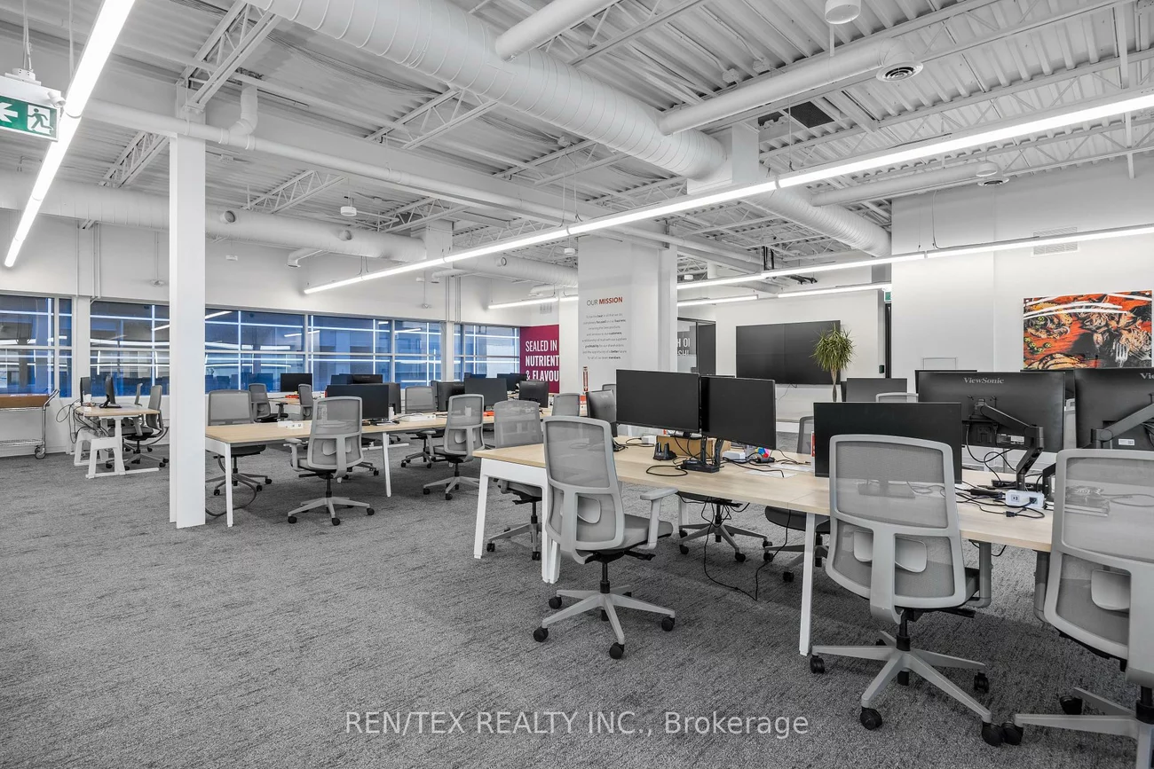 9, Roybridge, West Woodbridge Industrial Area, Vaughan