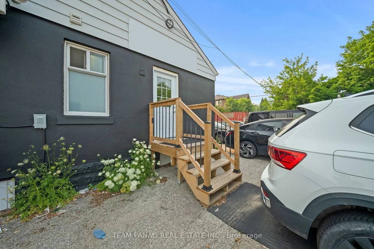 5298, Highway 7, West Woodbridge, Vaughan