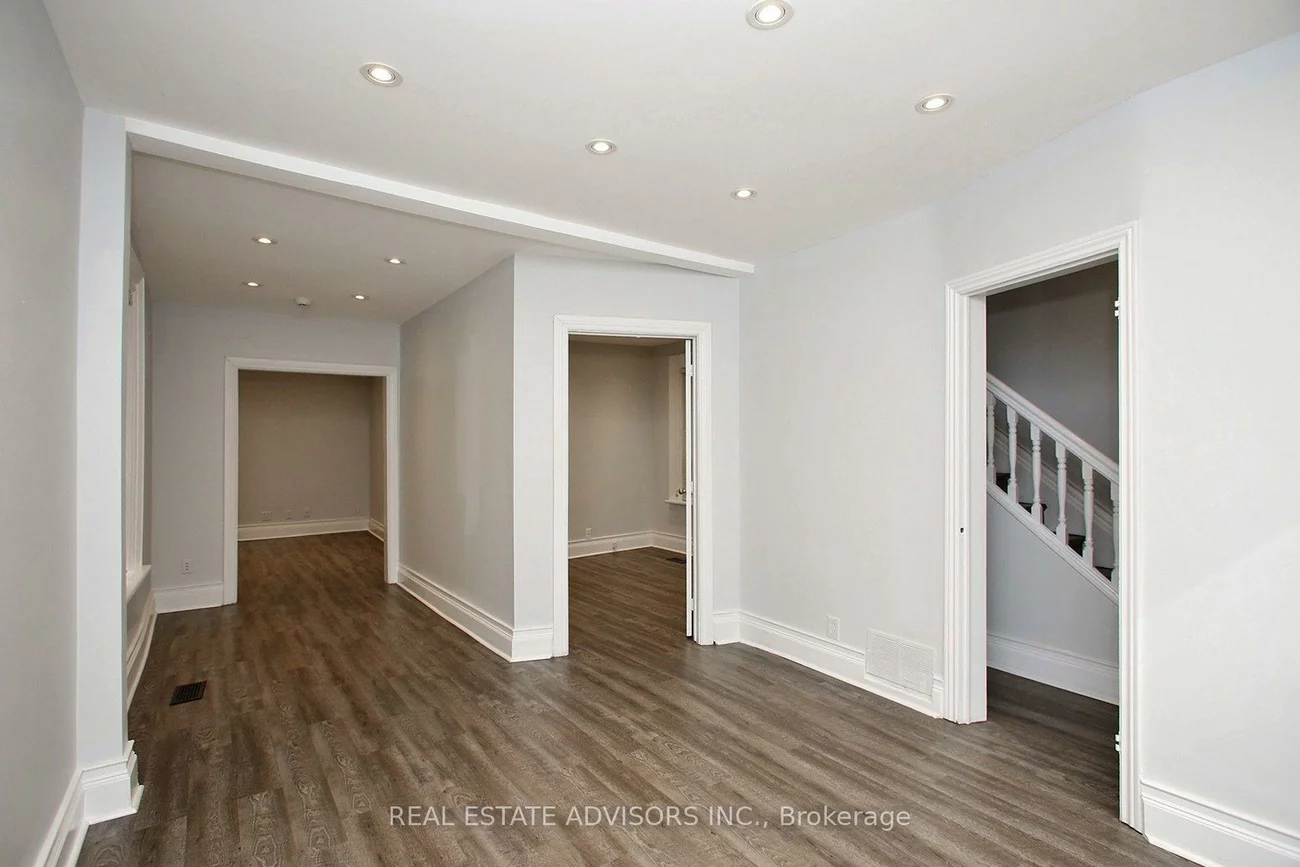 7924, Kipling, West Woodbridge, Vaughan