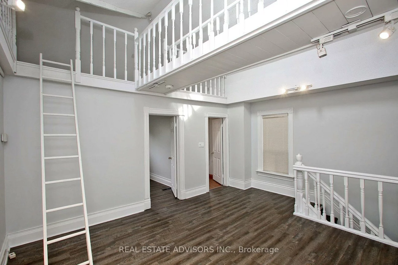 7924, Kipling, West Woodbridge, Vaughan
