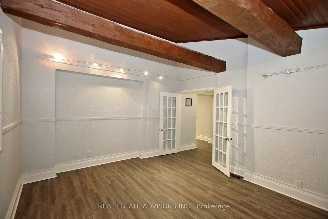 7924, Kipling, West Woodbridge, Vaughan