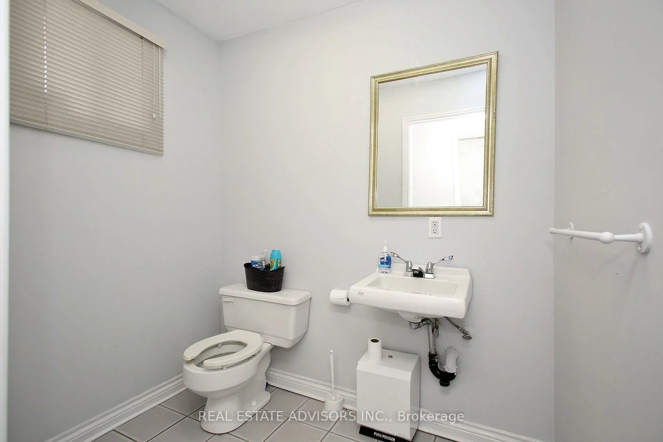 7924, Kipling, West Woodbridge, Vaughan