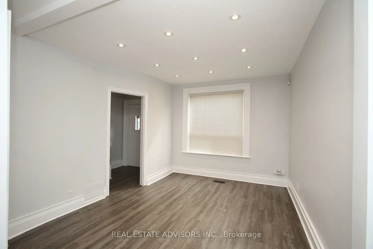7924, Kipling, West Woodbridge, Vaughan