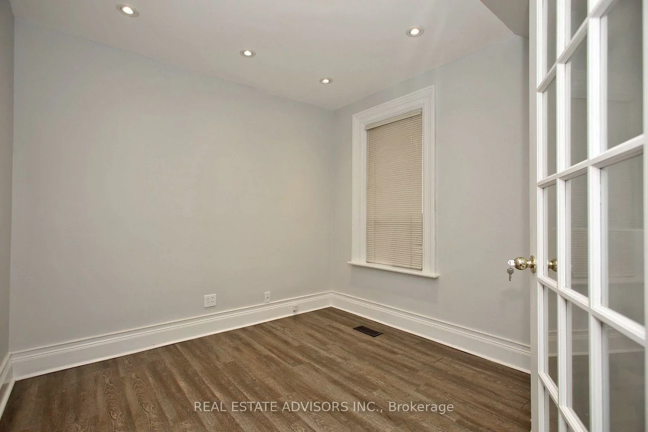 7924, Kipling, West Woodbridge, Vaughan