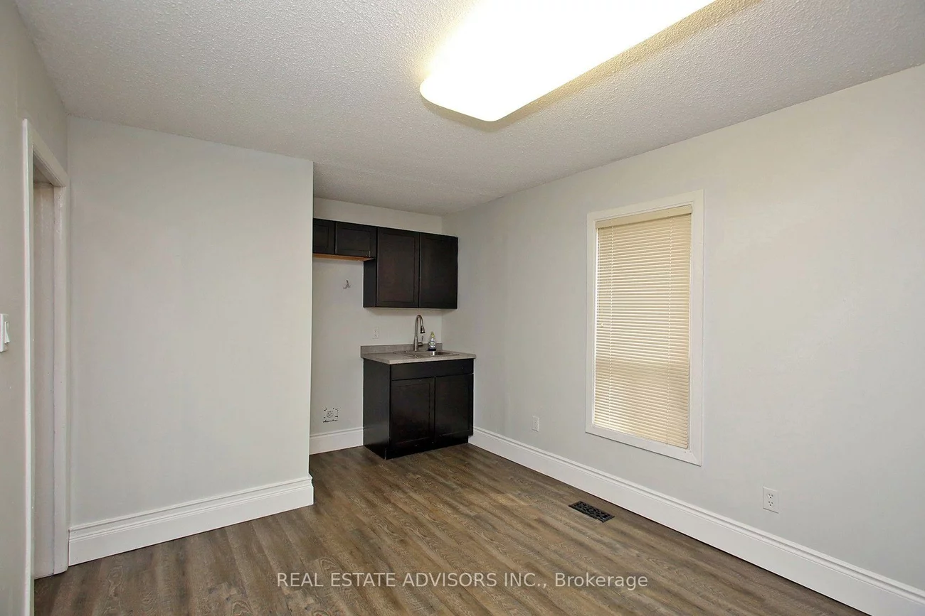 7924, Kipling, West Woodbridge, Vaughan