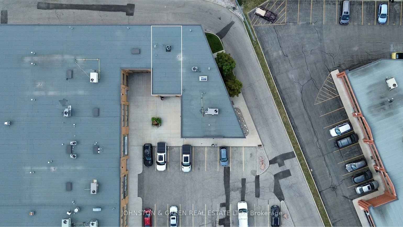 260, Regina, West Woodbridge Industrial Area, Vaughan