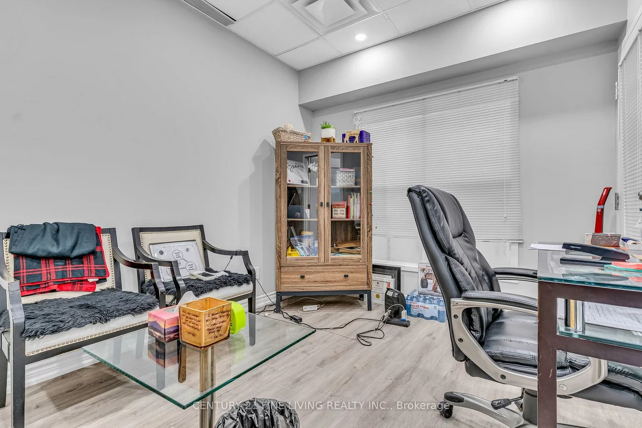 115, Woodstream, Vaughan Grove, Vaughan