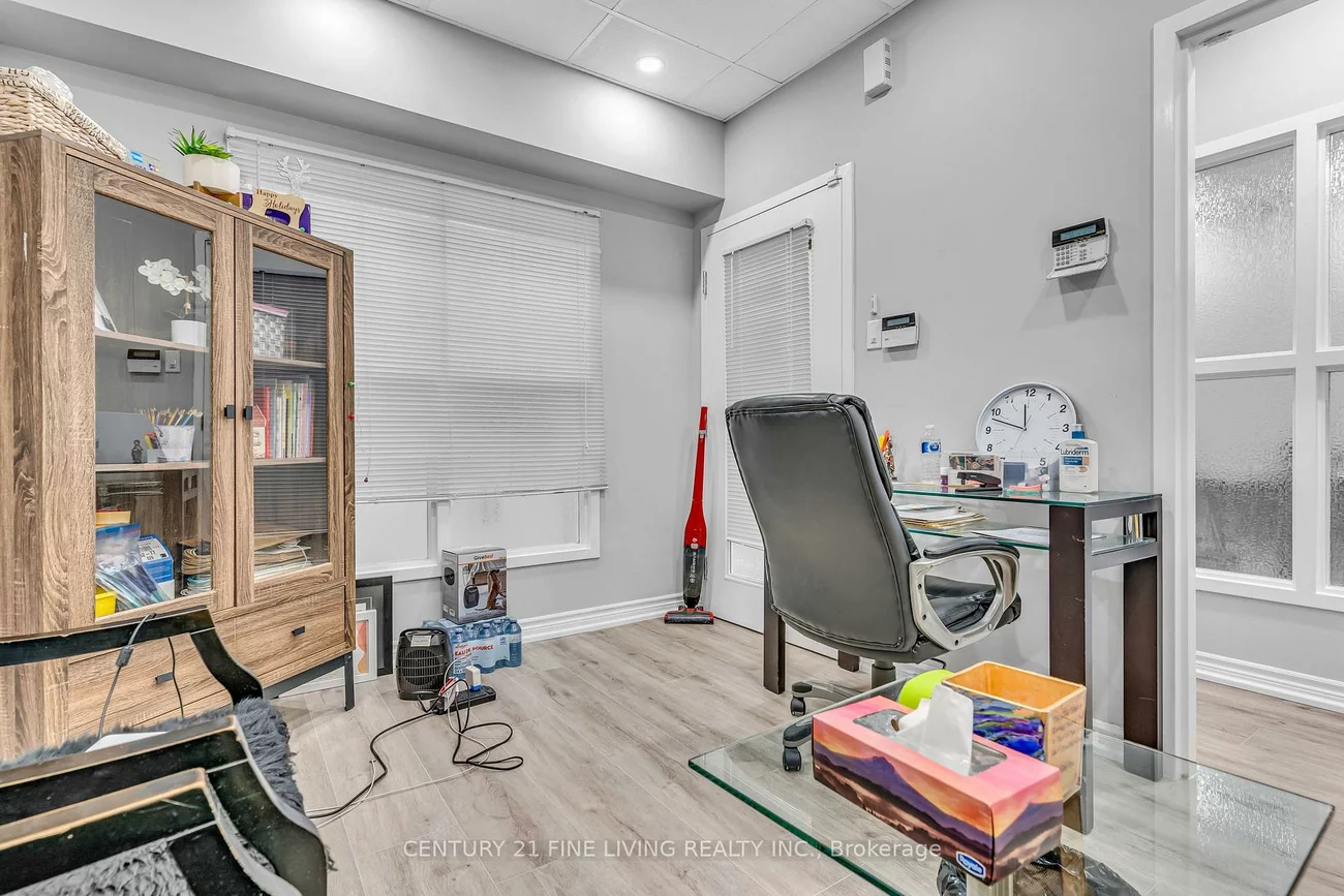 115, Woodstream, Vaughan Grove, Vaughan