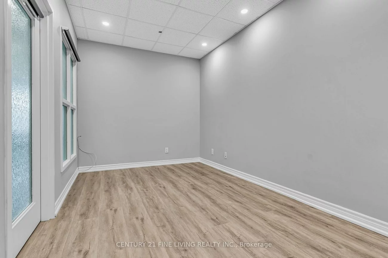 115, Woodstream, Vaughan Grove, Vaughan