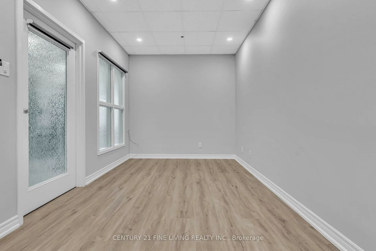 115, Woodstream, Vaughan Grove, Vaughan