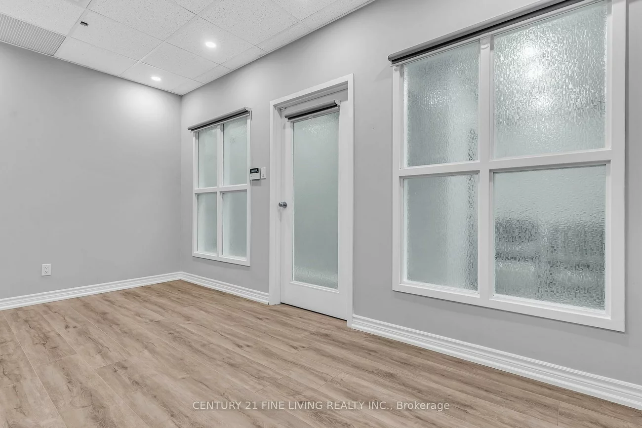 115, Woodstream, Vaughan Grove, Vaughan
