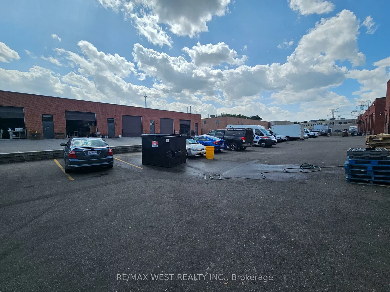 210, Drumlin, Concord, Vaughan