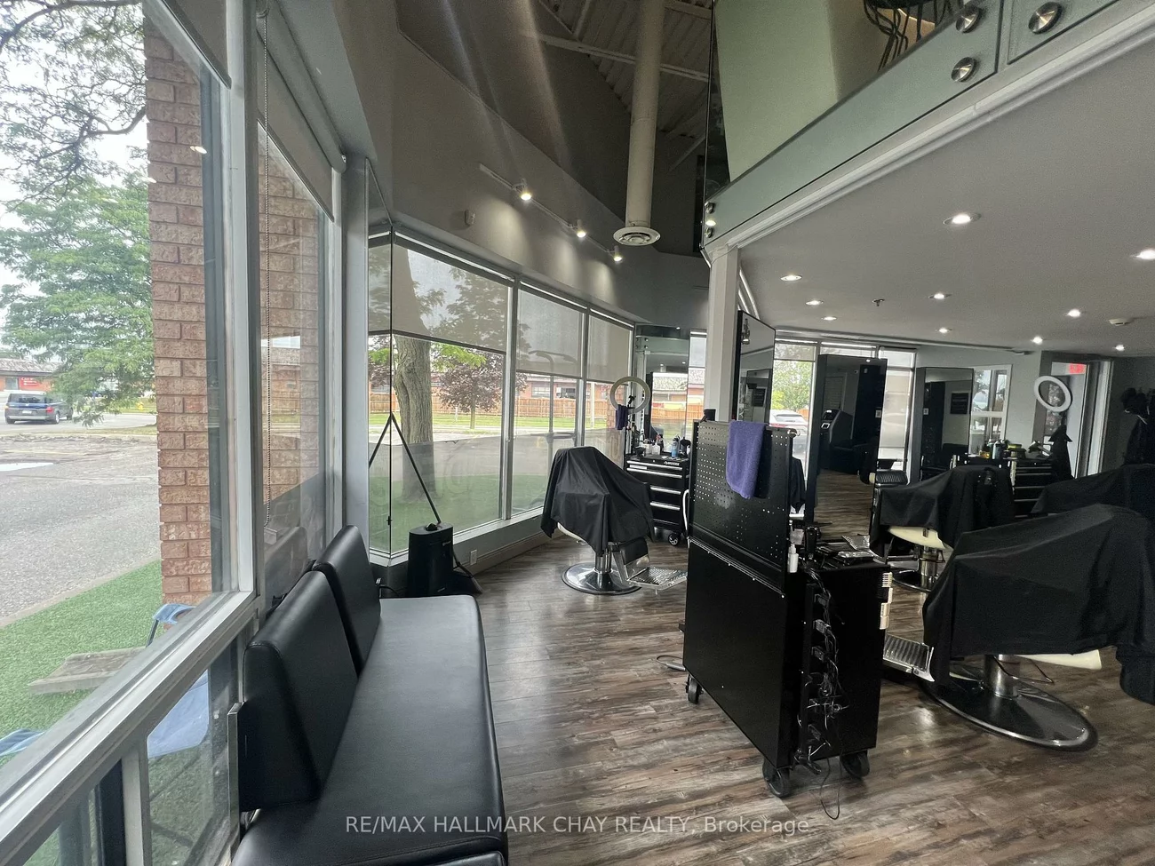 190, Marycroft, Pine Valley Business Park, Vaughan