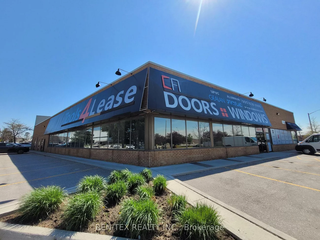 51, Hanlan, Steeles West Industrial, Vaughan