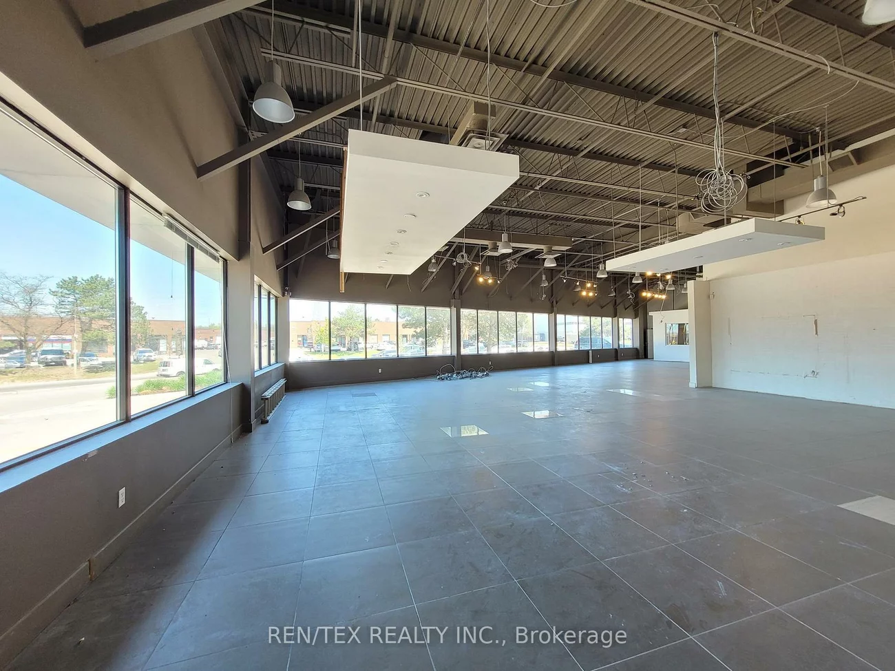 51, Hanlan, Steeles West Industrial, Vaughan
