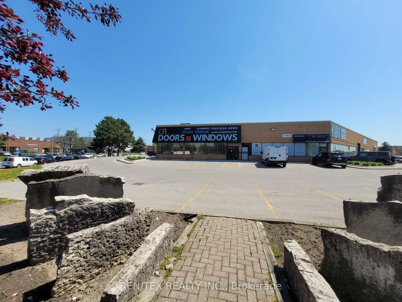 51, Hanlan, Steeles West Industrial, Vaughan