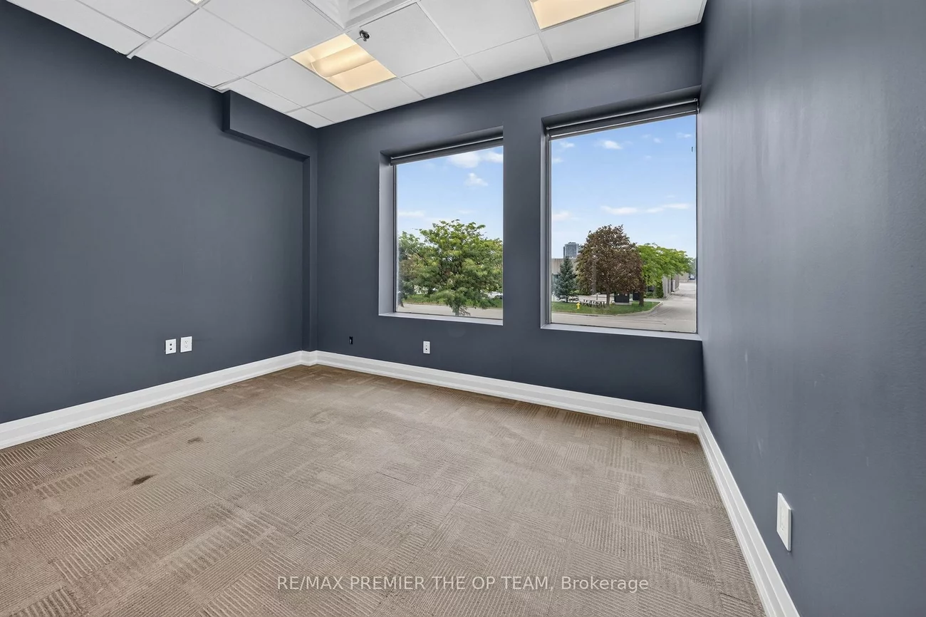 2900, Langstaff, Concord, Vaughan
