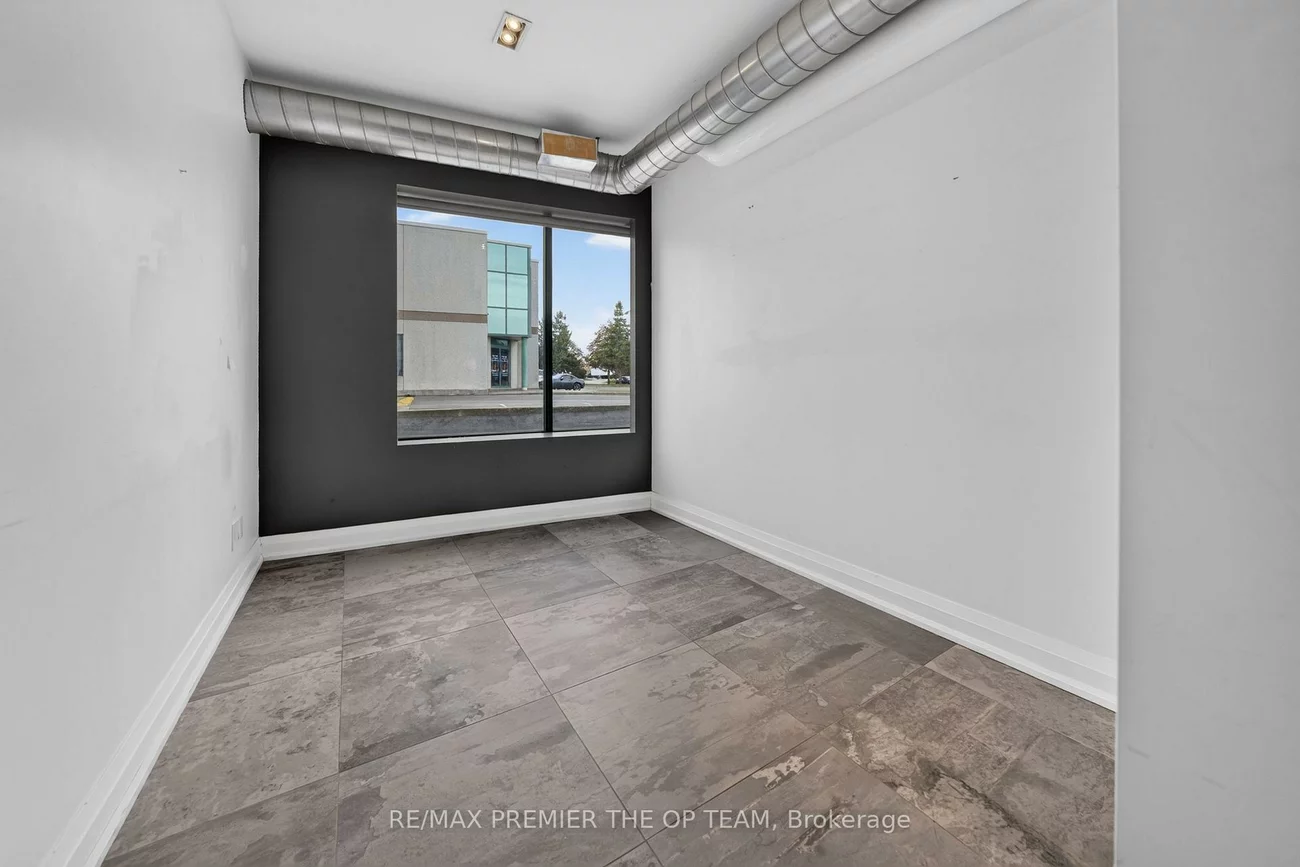 2900, Langstaff, Concord, Vaughan
