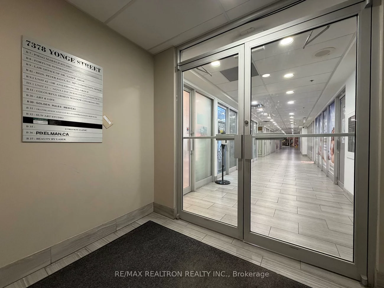 7378, Yonge, Crestwood-Springfarm-Yorkhill, Vaughan