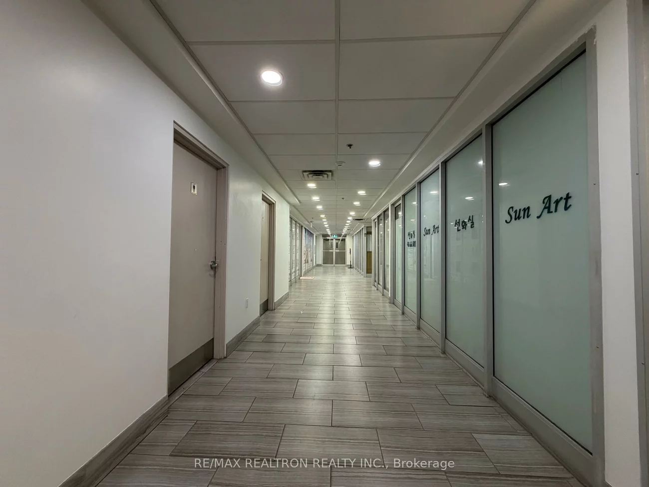 7378, Yonge, Crestwood-Springfarm-Yorkhill, Vaughan