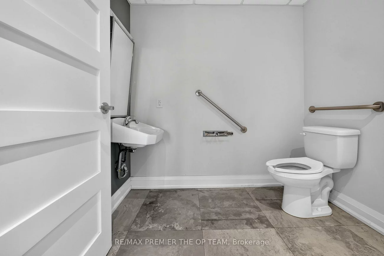 2900, Langstaff, Concord, Vaughan