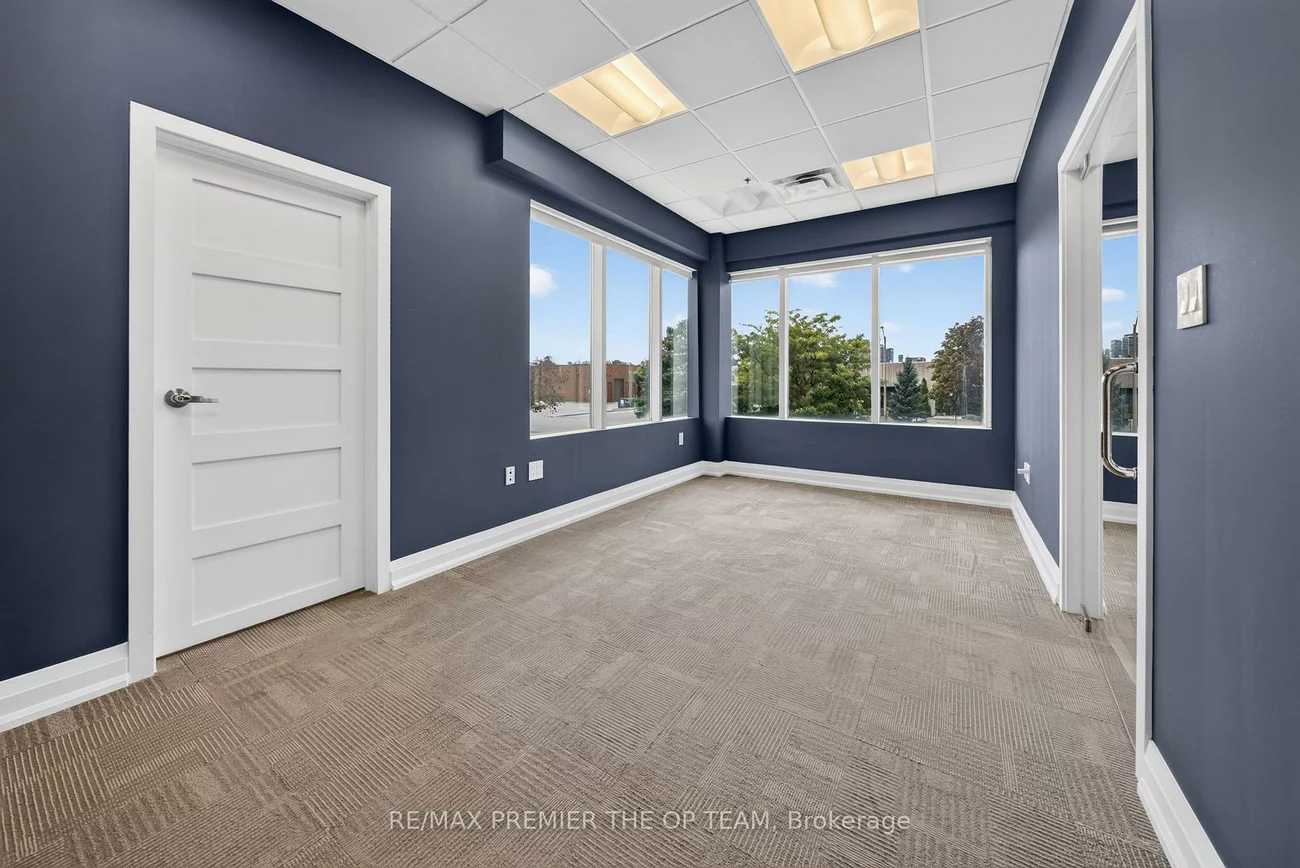 2900, Langstaff, Concord, Vaughan