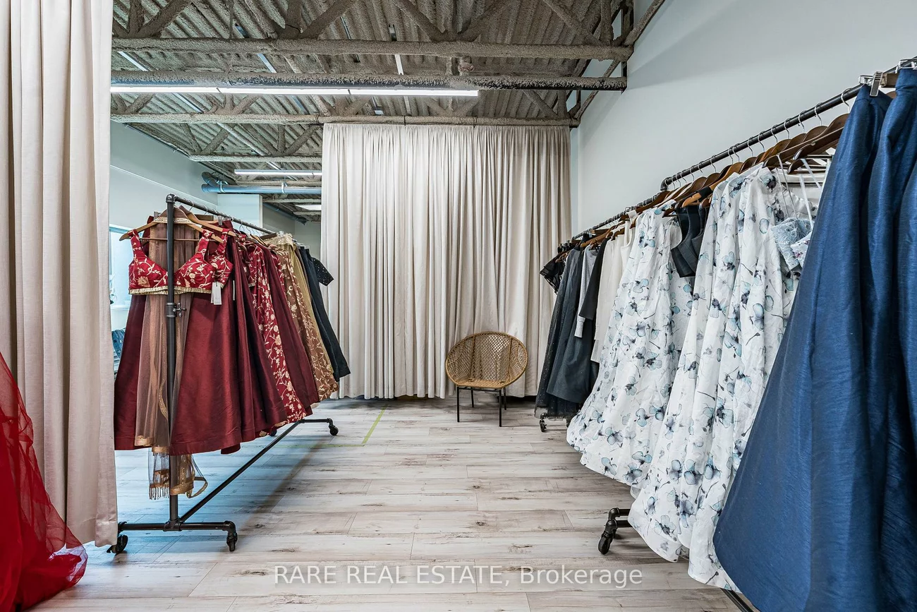 133, Milani, West Woodbridge Industrial Area, Vaughan