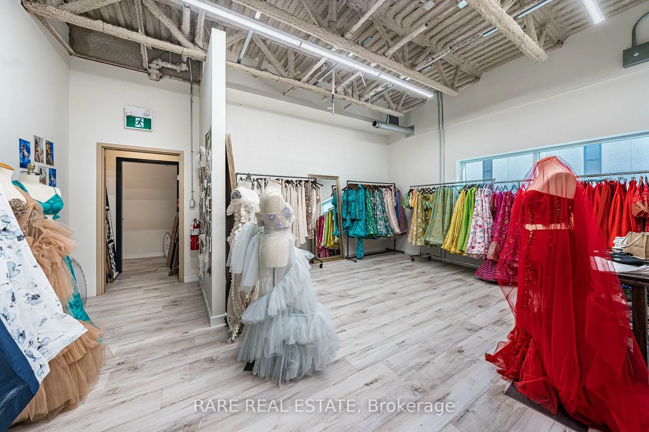 133, Milani, West Woodbridge Industrial Area, Vaughan