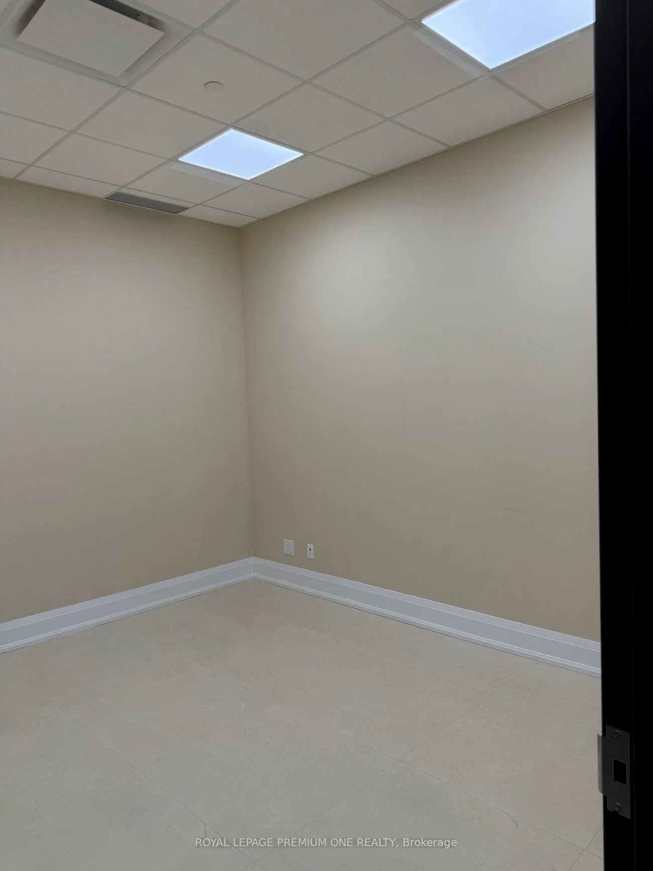 101, Innovation, West Woodbridge Industrial Area, Vaughan