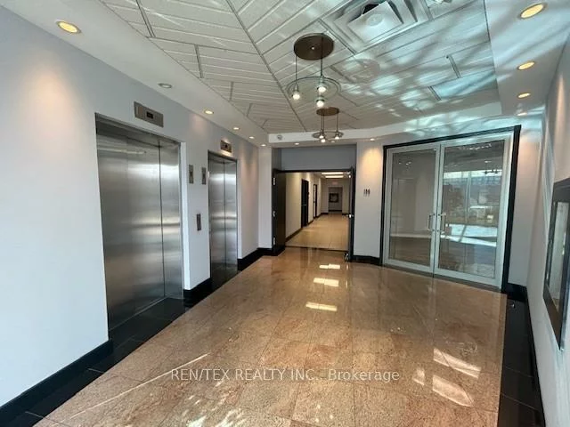 8000, Jane, Vaughan Corporate Centre, Vaughan