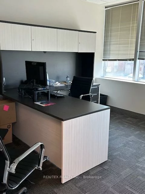 8000, Jane, Vaughan Corporate Centre, Vaughan
