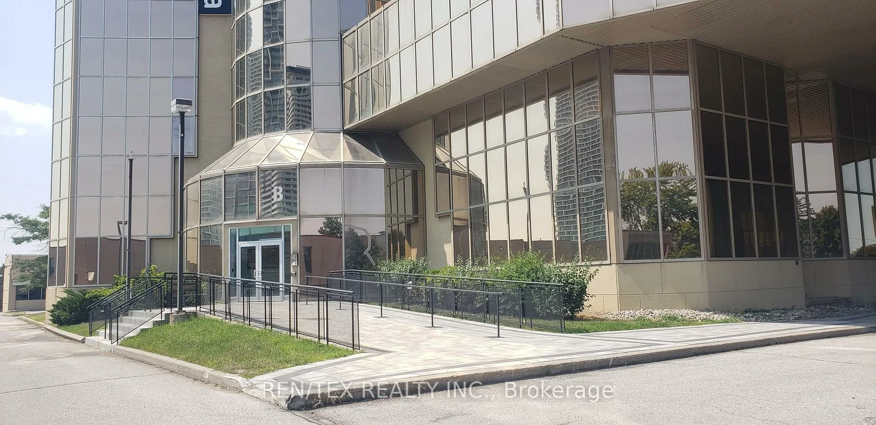 8000, Jane, Vaughan Corporate Centre, Vaughan