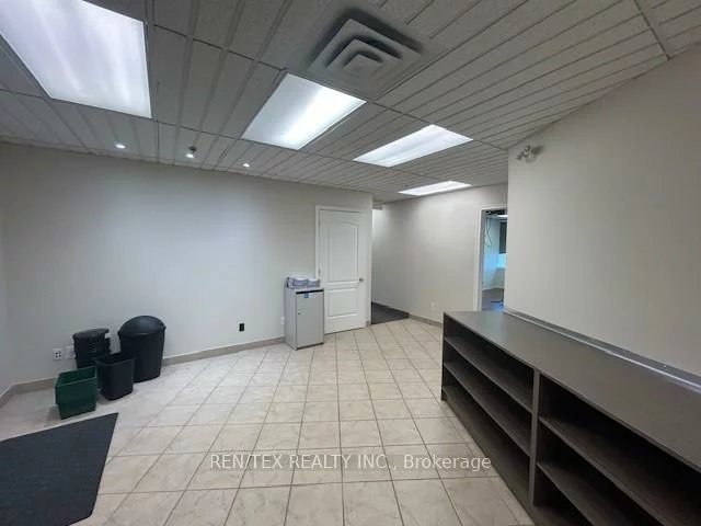 8000, Jane, Vaughan Corporate Centre, Vaughan