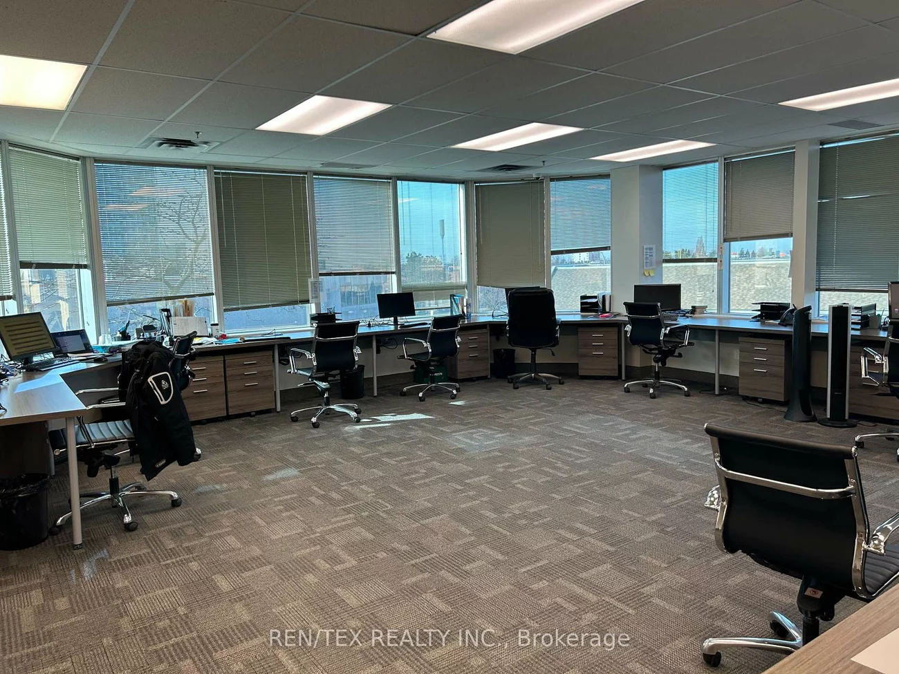 8000, Jane, Vaughan Corporate Centre, Vaughan