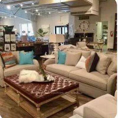 8134, Yonge, Uplands, Vaughan