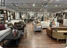 8134, Yonge, Uplands, Vaughan