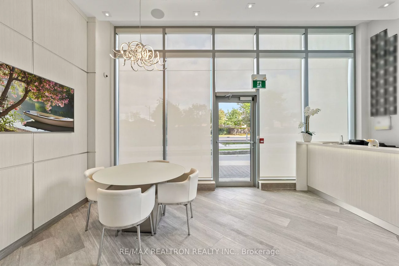 7900, Bathurst, Beverley Glen, Vaughan