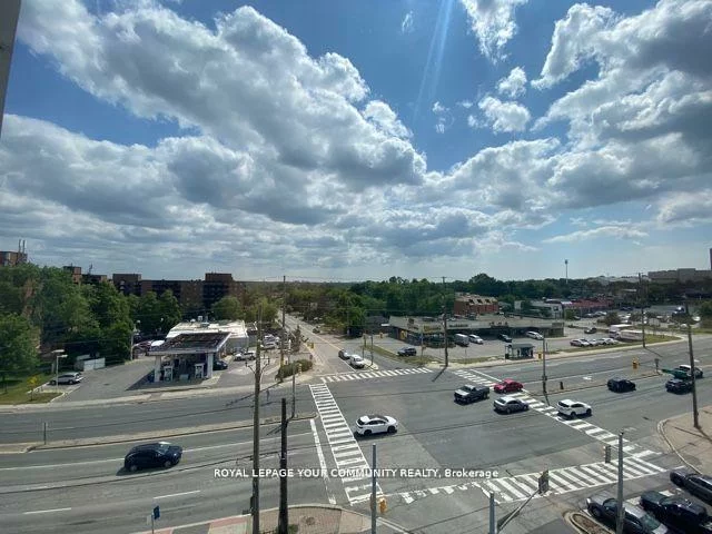 7368, YONGE, Crestwood-Springfarm-Yorkhill, Vaughan