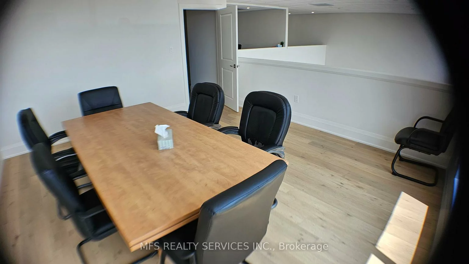410, Chrislea, East Woodbridge, Vaughan